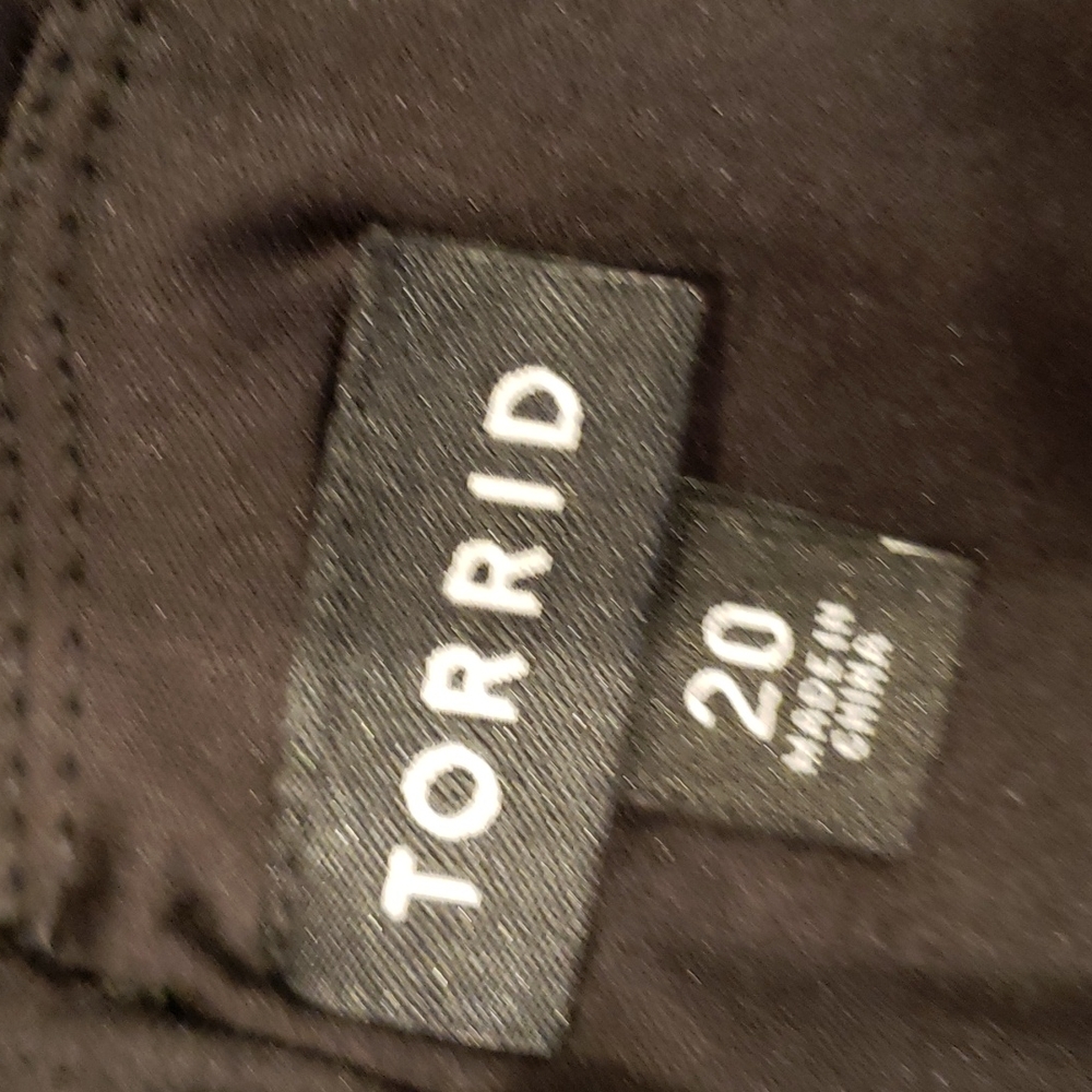TORRID Black Premium Ponte Knit Bodycon Cocktail Dress sz 20 Women's Plus LBD - Picture 7 of 13